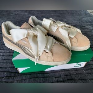 Puma basket heart up shoes